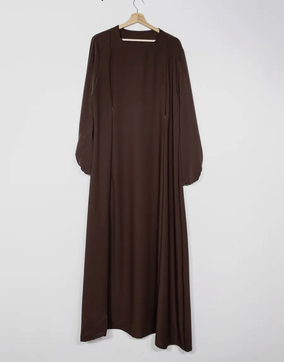 Still Abaya Luna