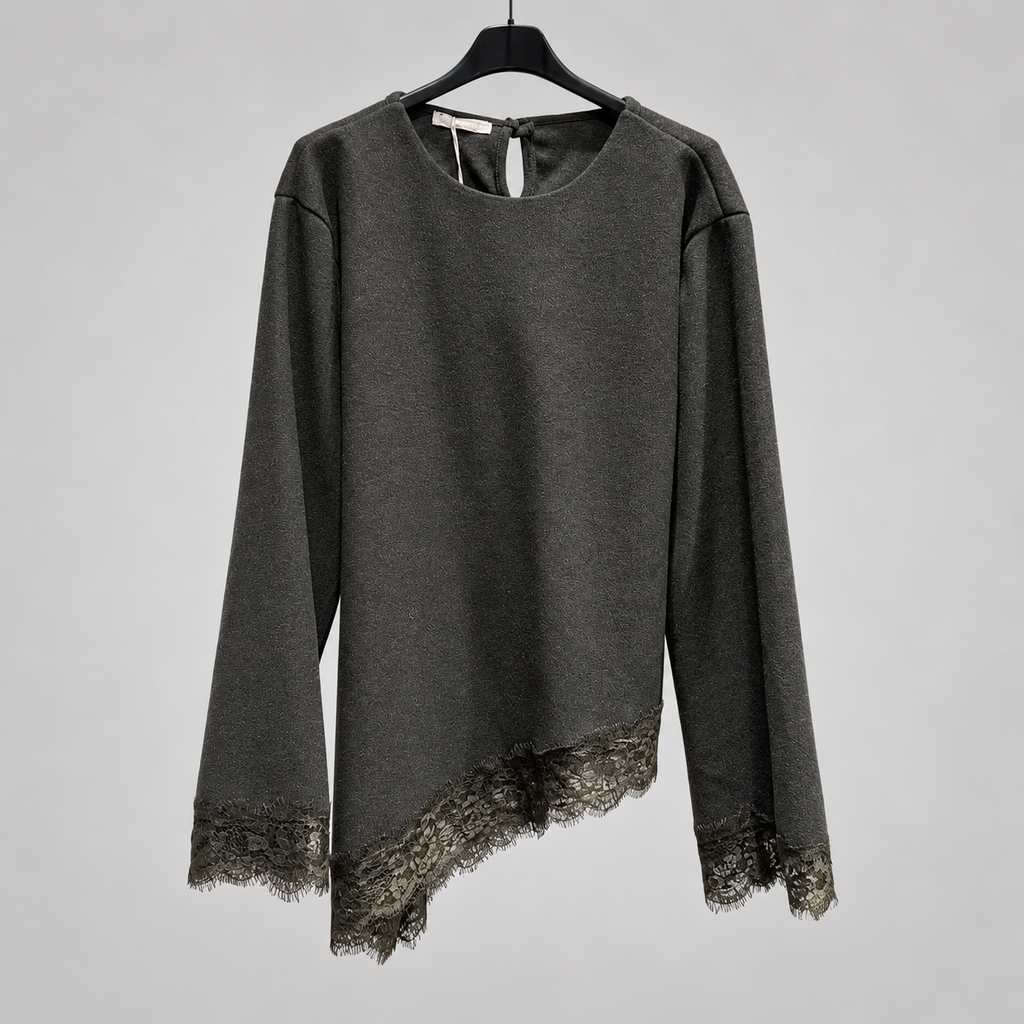 Lace Pullover Luna
