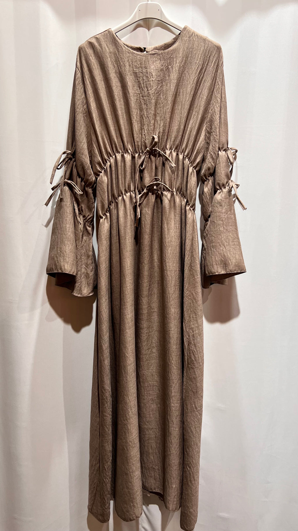 Schleifen Kleid