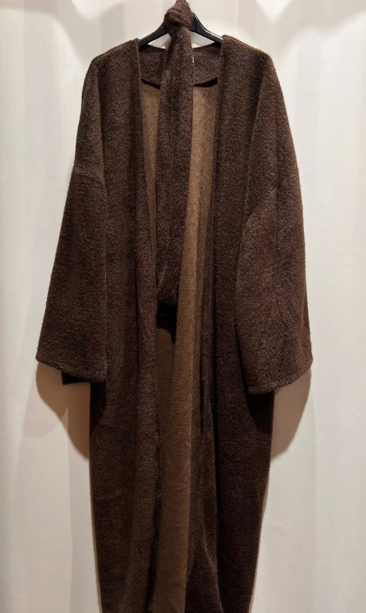 Cozy Oversize Mantel