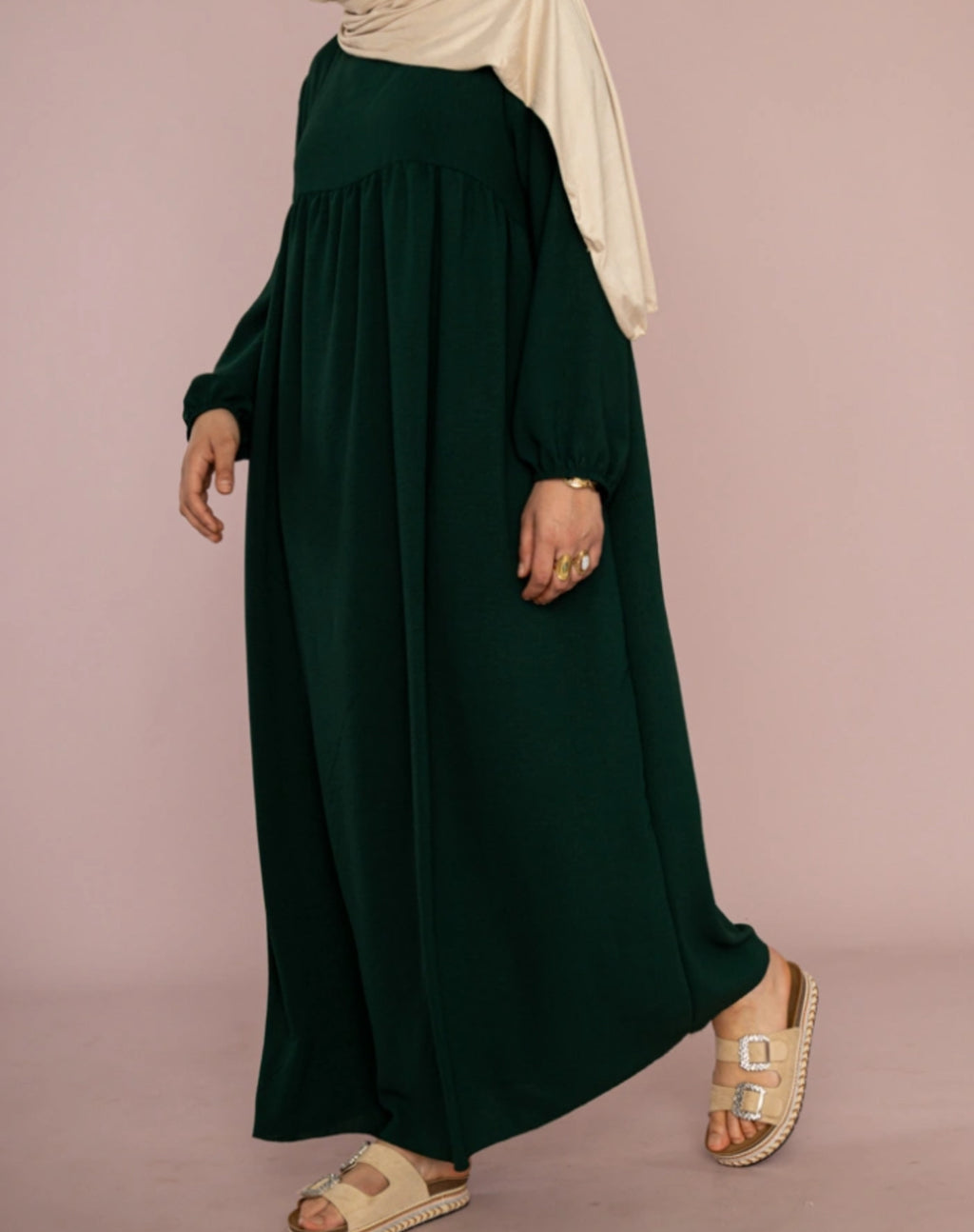 Abaya Nisa