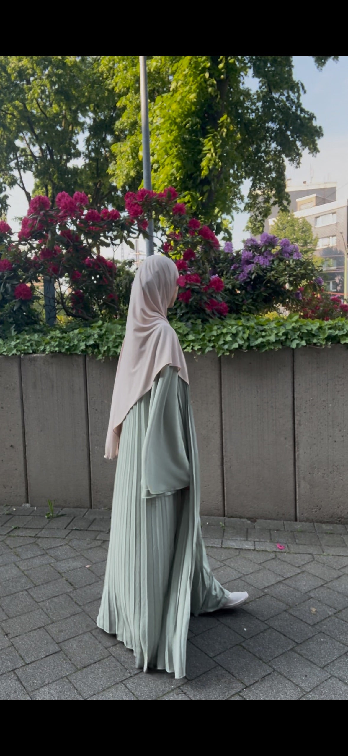 Abaya Mekselina