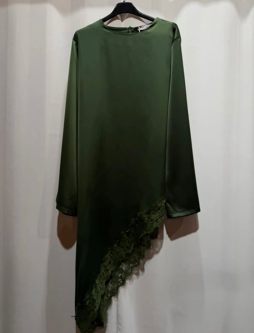 Satin Tunika mit Spitze