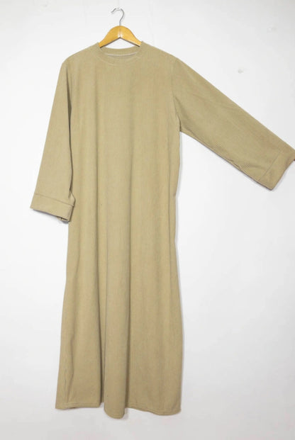 Cord Abaya Mina (Vorbestellung; Versand ab 10. Oktober)