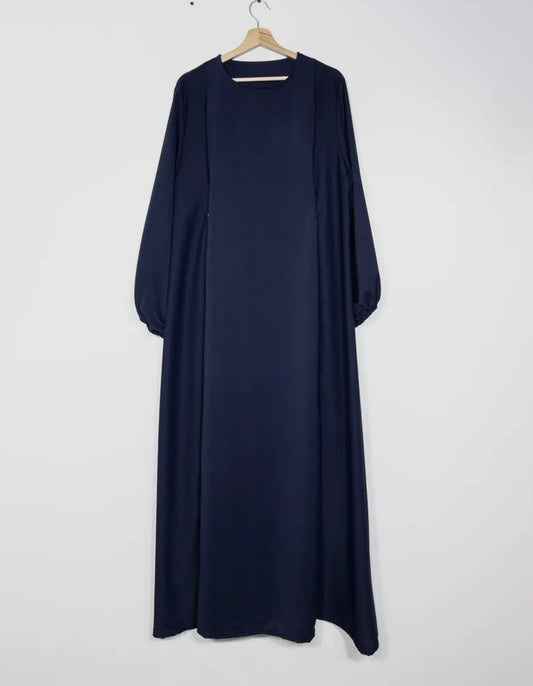Still Abaya Luna
