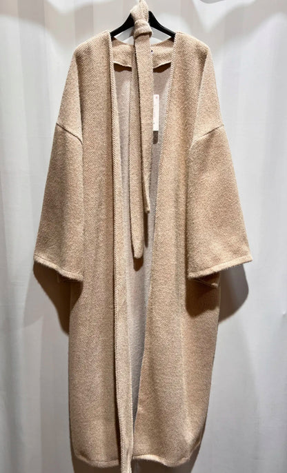 Cozy Oversize Mantel