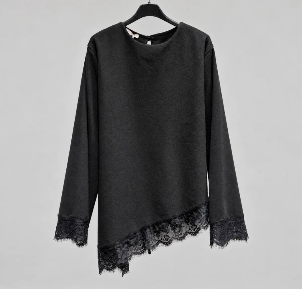 Lace Pullover Luna