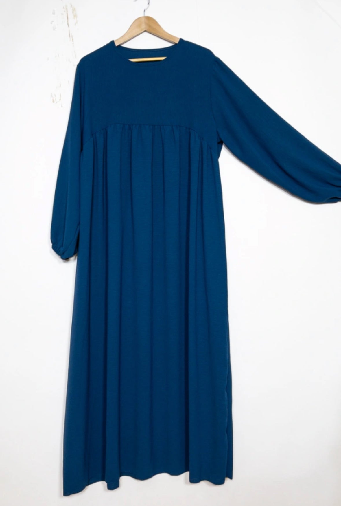 Abaya Nisa
