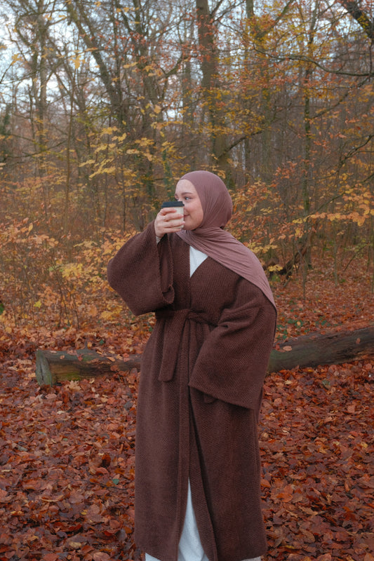 Cozy Oversize Mantel